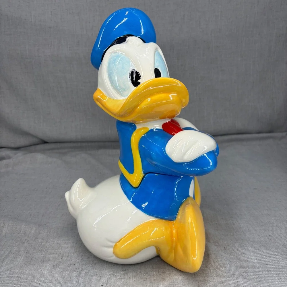 Walt Disney Treasure Craft Donald Duck Ceramic Cookie Jar Vintage Retired